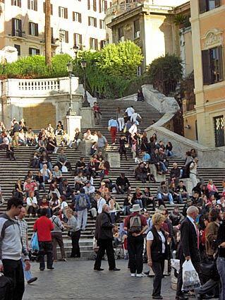 Built to link the Spanish Embassy with the Holy See, the 138-step staircase ascends from Piazza di Spagna to Piazza Trinità dei Monti. Today, the steps are a favorite spot for tourists to people watch and for amorous couples to kiss. Read more: 8 free attractions to see in Rome