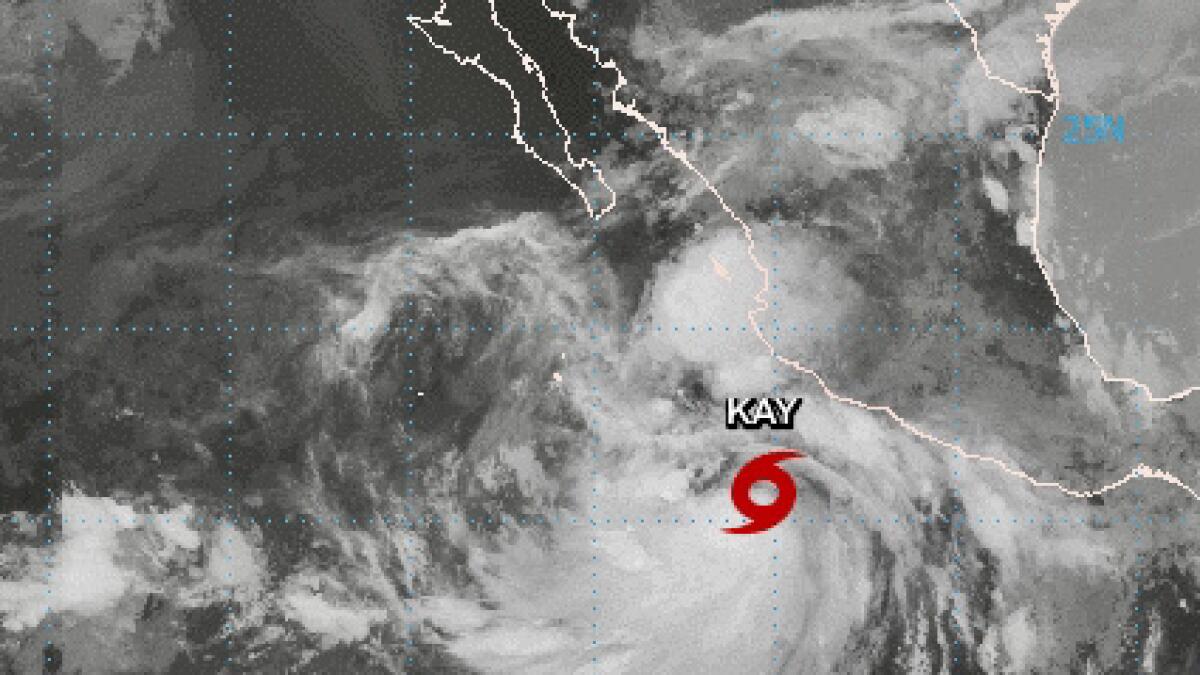 Tropical Storm Kay reaches San Diego County with high winds, high  temperatures and the promise of heavy rain - The San Diego Union-Tribune