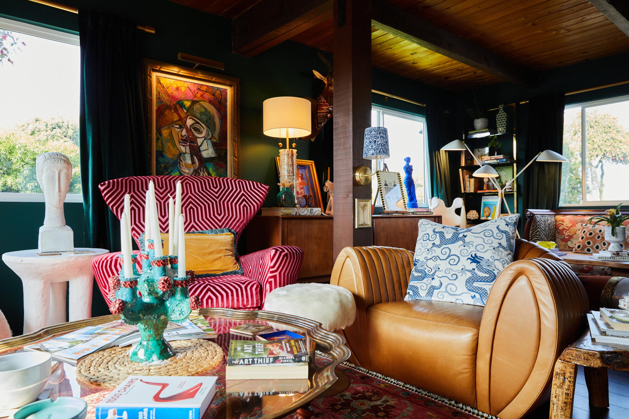 L.A. ‘barn’ explodes with colorful thrifted finds and maximalist flair ...