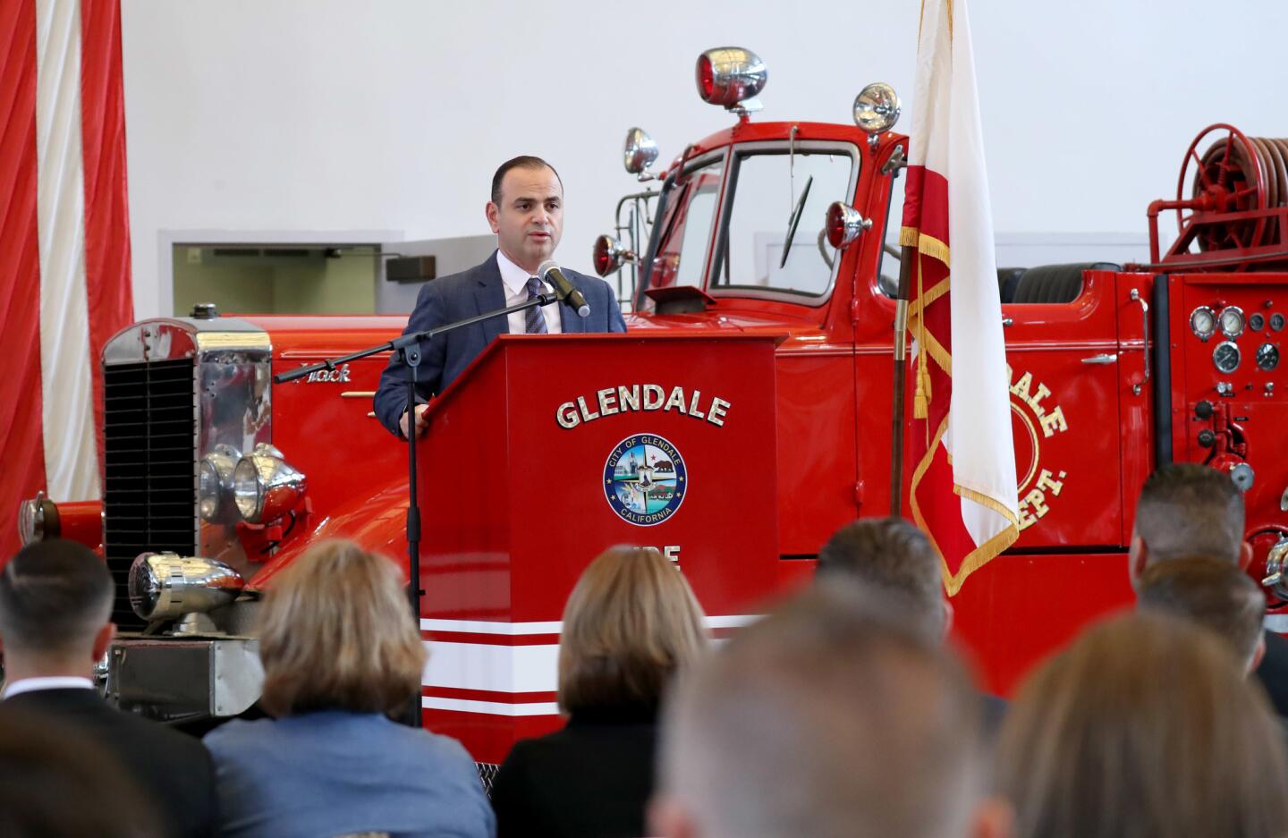 Photo Gallery: New Glendale fire chief sworn in