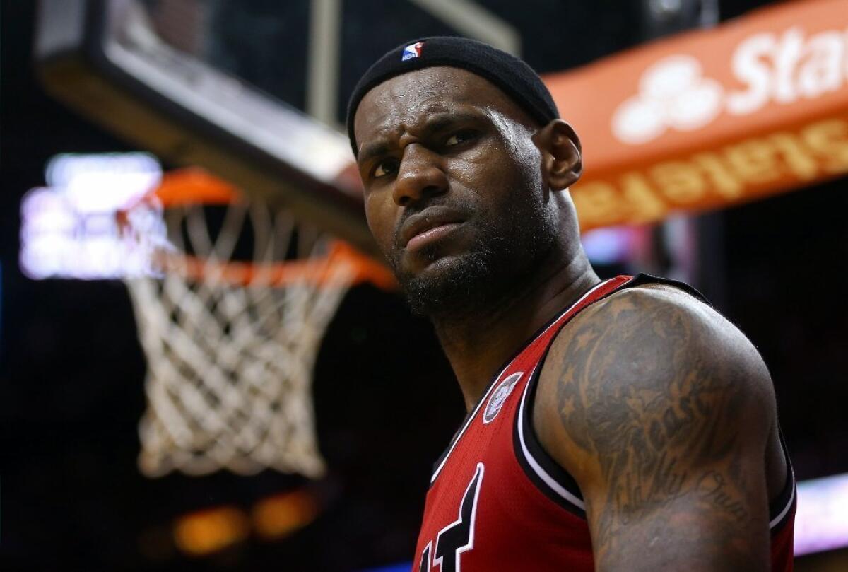Miami Heat superstar LeBron James told the South Florida Sun-Sentinel that he ran a 40-yard-dash in 4.6 seconds.