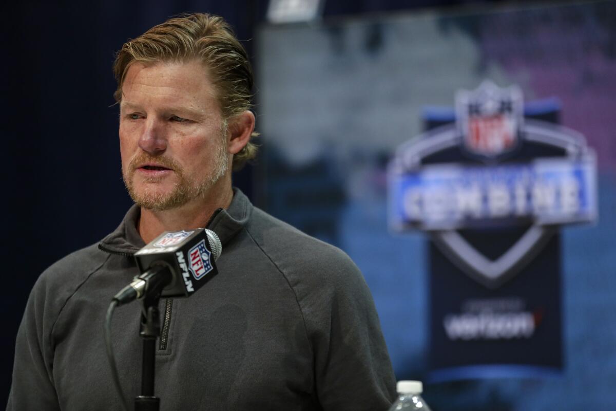 Rams general manager Les Snead speaks during a news conference at the NFL scouting combine.