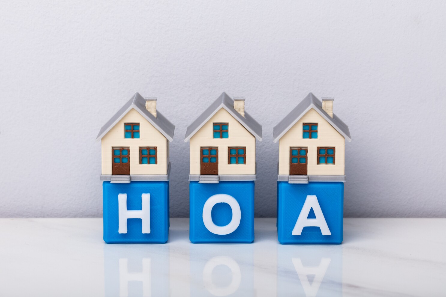 Top 5 Reasons to Consider Switching Your HOA Management Companies