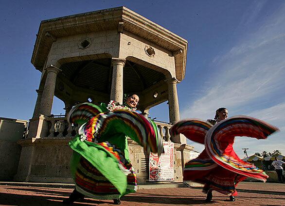 Mariachi Plaza