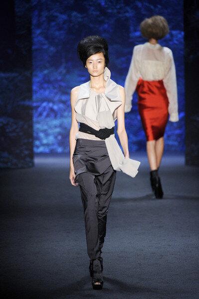 Vera Wang Spring-Summer 2011