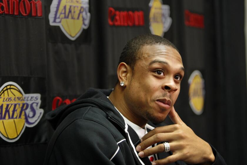 Former Lakers guard Shannon Brown signed a 10-day contract with the San Antonio Spurs on Saturday.