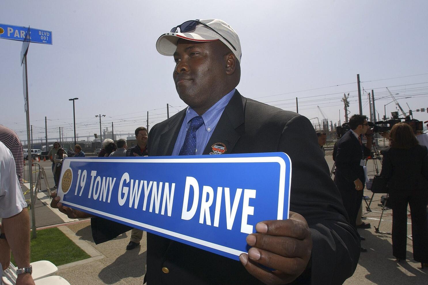 19 facts about the career of Tony Gwynn