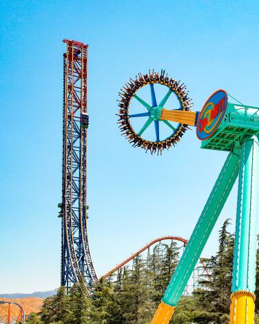 A view of the CraZanity ride at Six Flags Magic Mountain.
