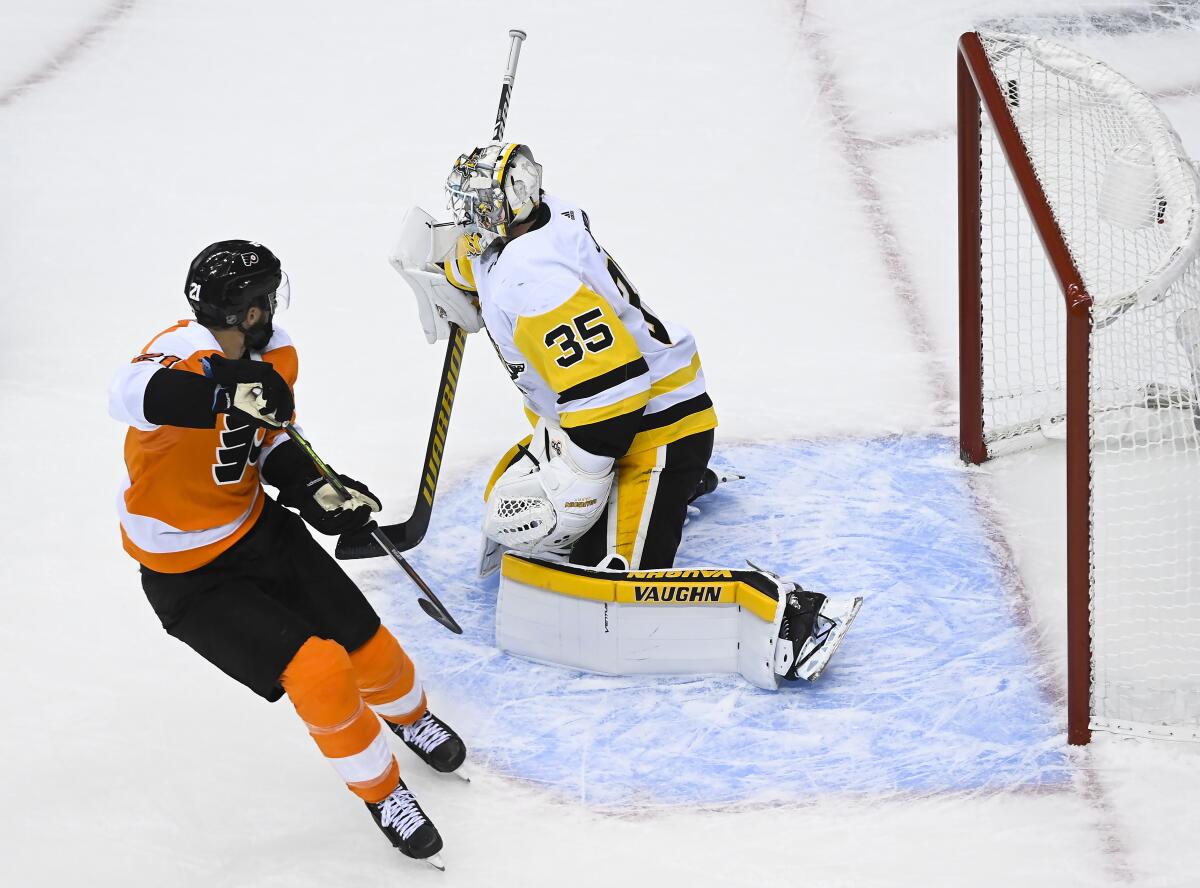 Pittsburgh Penguins turn to Tristan Jarry with their season on the