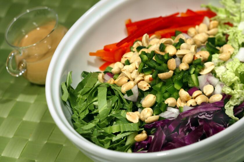 Sweet-spicy and oh-so-colorful, this colelaw comes together in minutes. Recipe: Peanut coleslaw