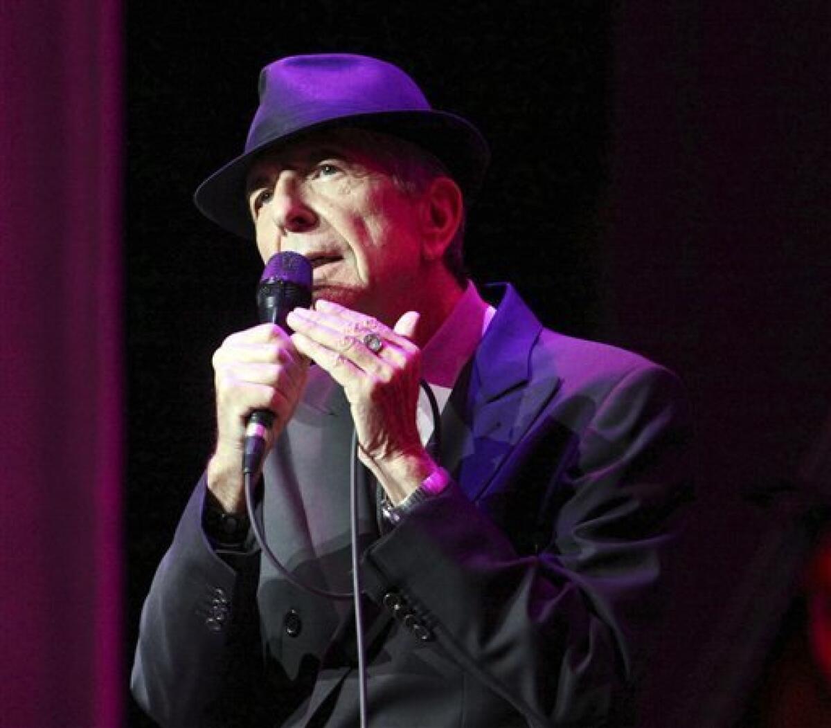 El mundo artístico reacciona ante muerte de Leonard Cohen.