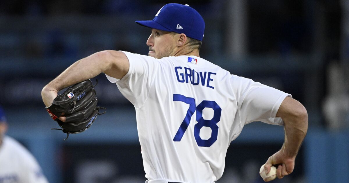 L’expérience du jeune lanceur des Dodgers commence avec Michael Grove