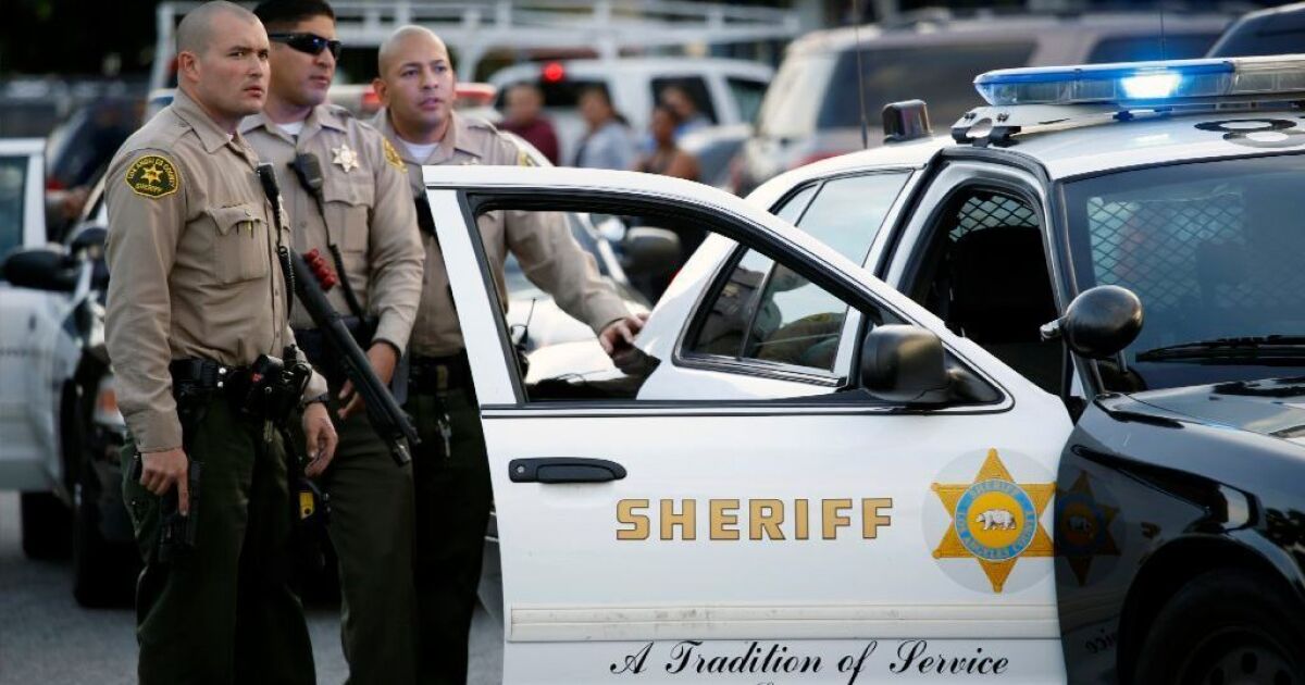 L.A. County supervisors vote to expand sheriff's mental health teams