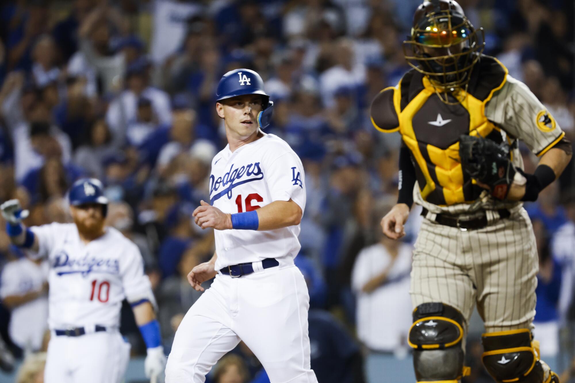 Dodgers Will Smith Booed Thursday: MLB World Reacts - The Spun