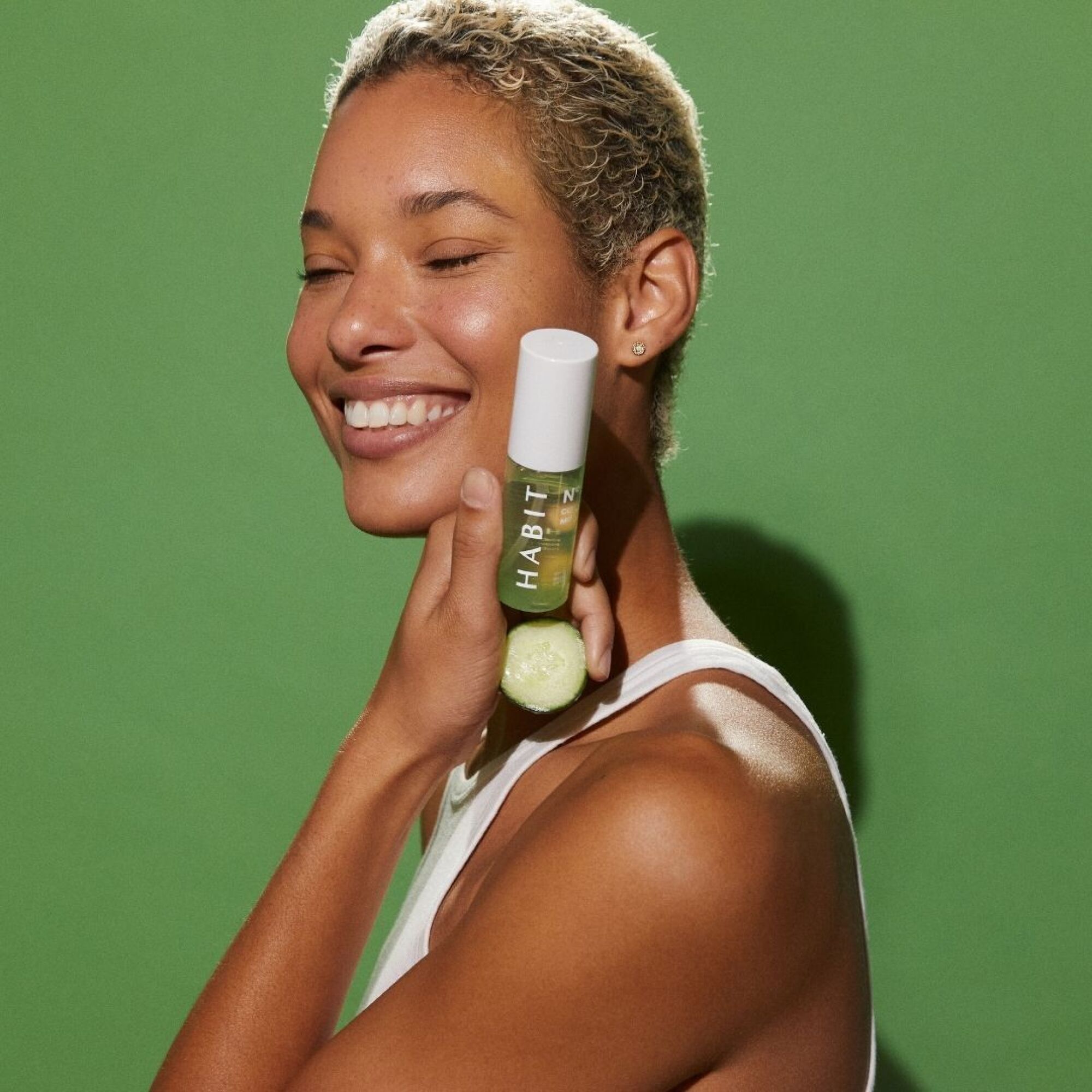 Summer Gift Guide - Image magazine 2022: Habit