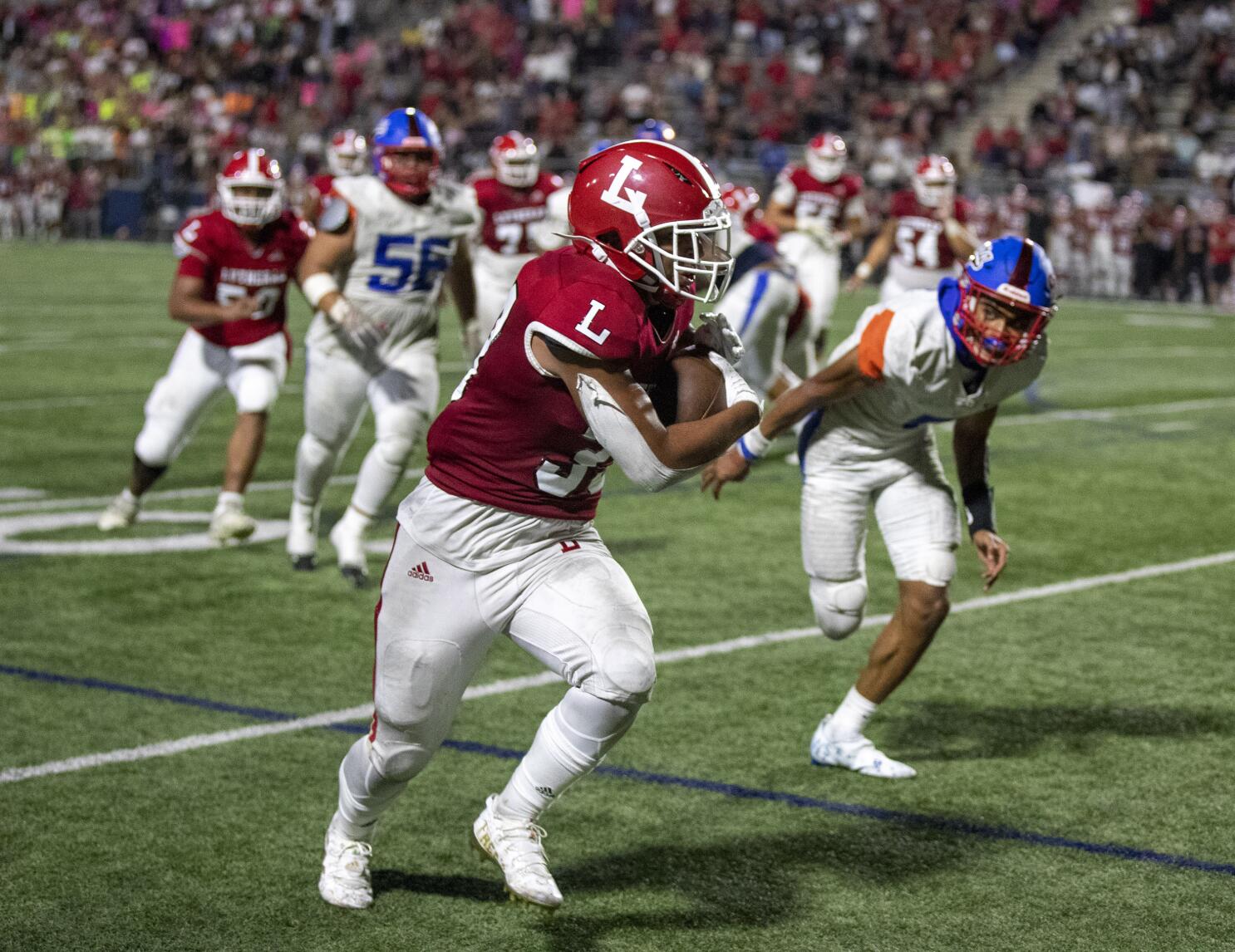 Serra football regroups from last week's loss with shutout win over Warren