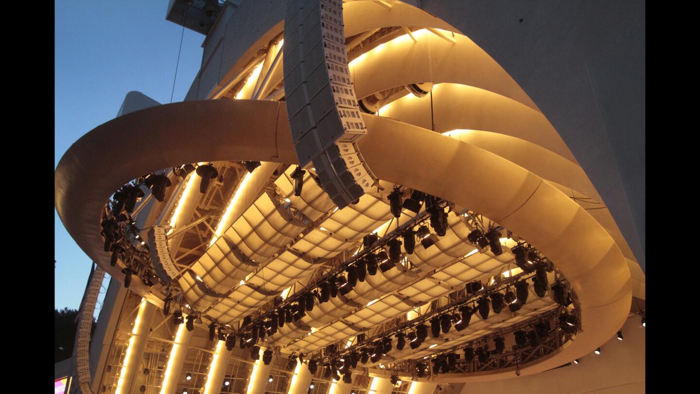 One of the two vertical speaker columns plus a short third speaker column in the center hanging from the center ring at the Hollywood Bowl.