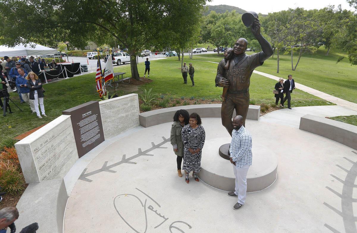 Poway Unveils Statue of Hall of Famer Tony Gwynn - Times of San Diego