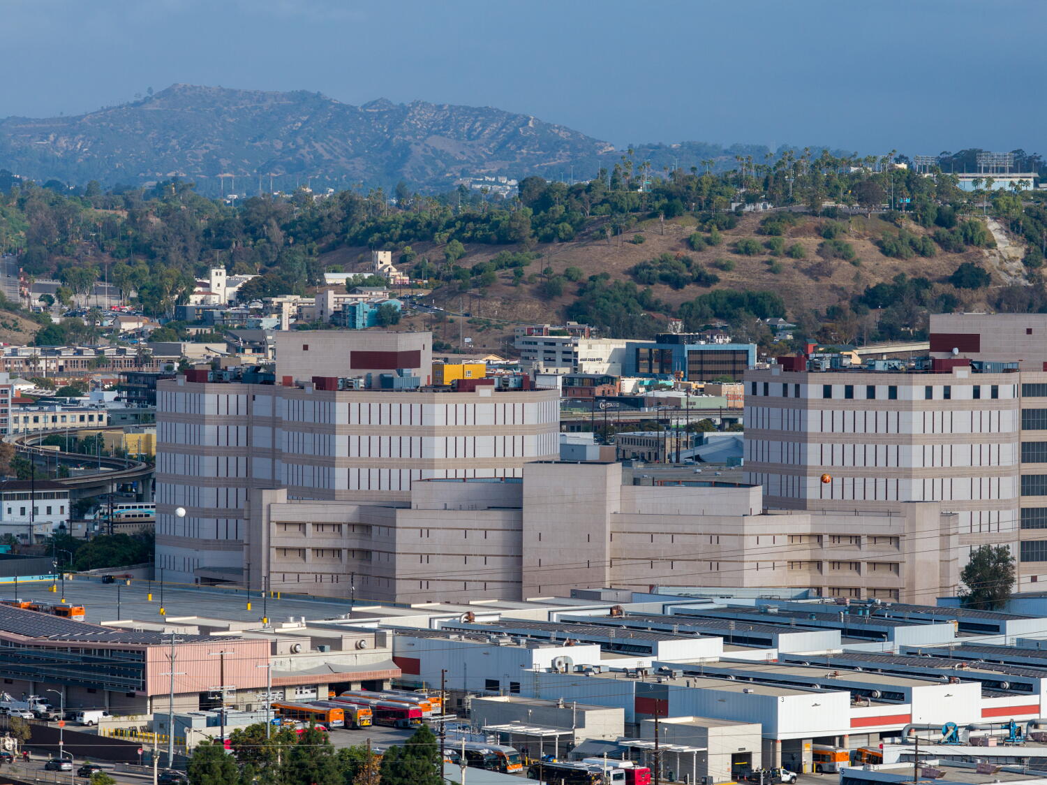 10 deaths at L.A.'s Twin Towers jail: One man's family alleges staff failed to provide care