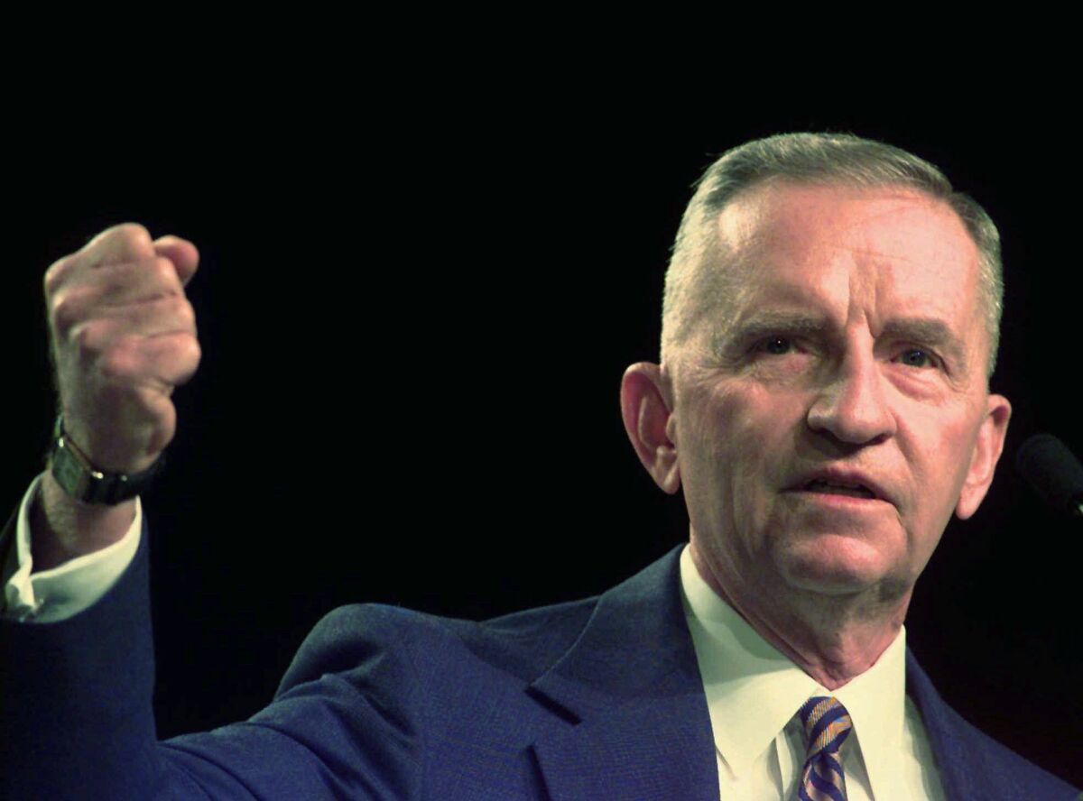 Reform Party presidential candidate Ross Perot addresses the Veterans of Foreign Wars convention on Aug. 22, 1996, in Louisville, Ky.