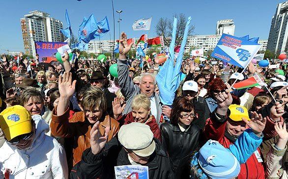 May Day pictures - - Minsk