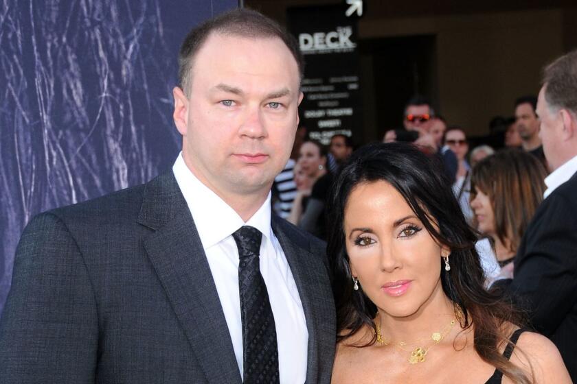 HOLLYWOOD, CA - JUNE 06: (L-R) Producer Thomas Tull and wife Alba Tull attend the premiere of Universal Pictures' 'Warcraft' at TCL Chinese Theatre IMAX on June 6, 2016 in Hollywood, California. (Photo by Barry King/Getty Images)