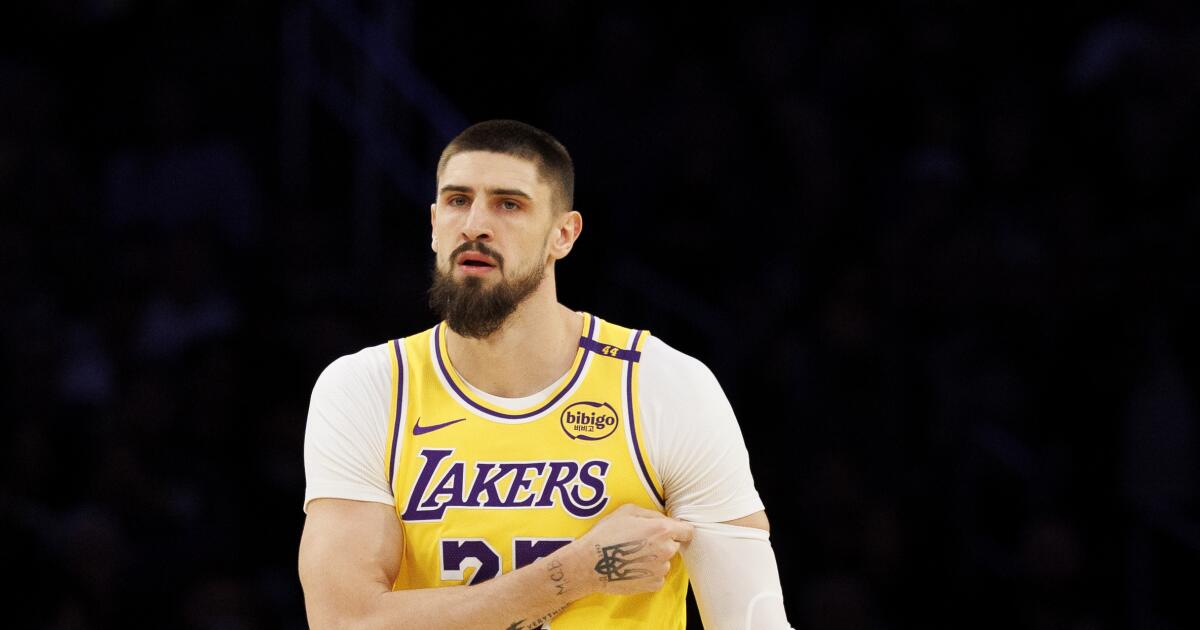 One Laker player's hope is for peace in Ukraine - Los Angeles Times