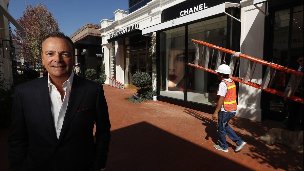 Developer Rick Caruso goes small with new Pacific Palisades