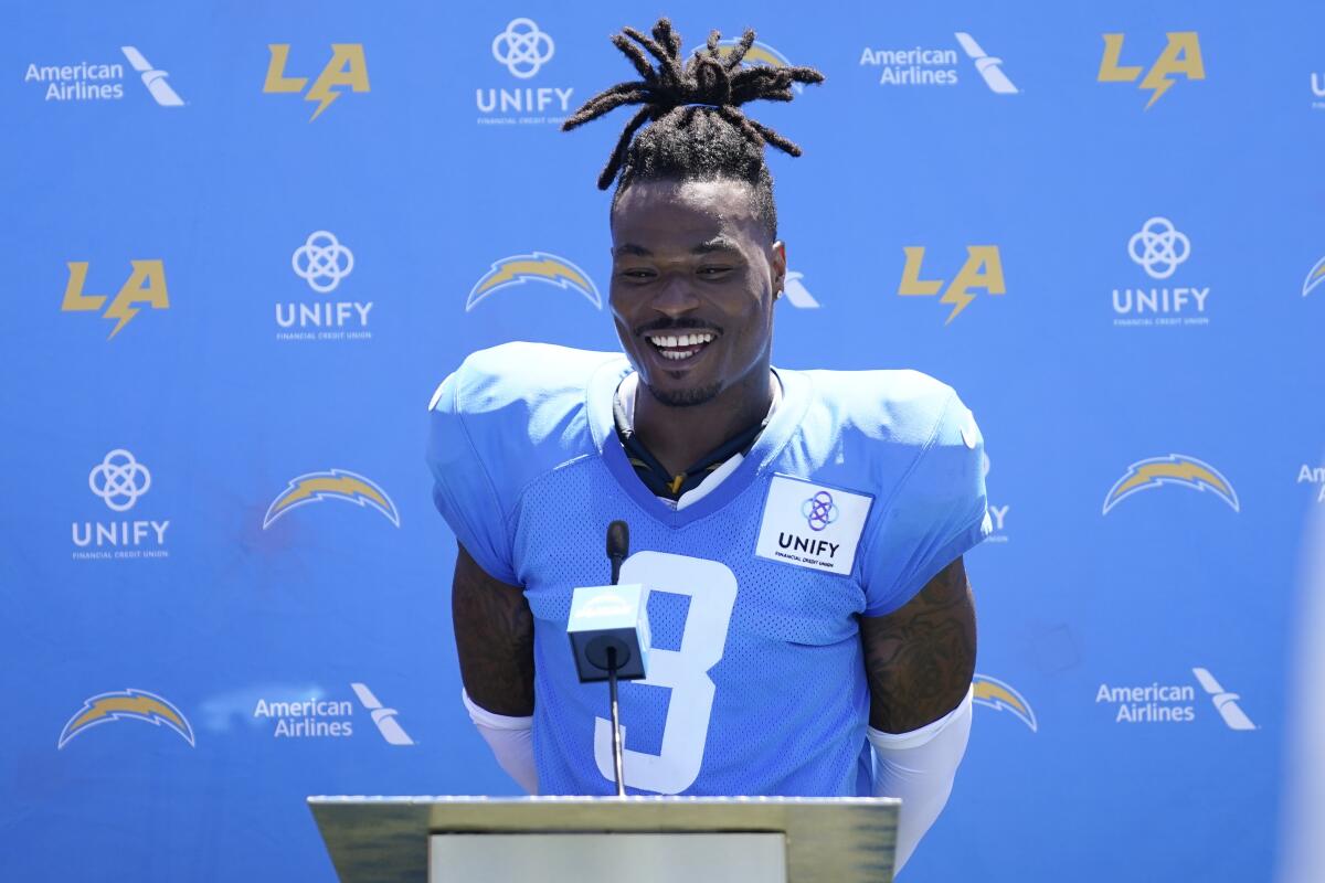  Chargers safety Derwin James Jr. (3) speaks to reporters after a practice.