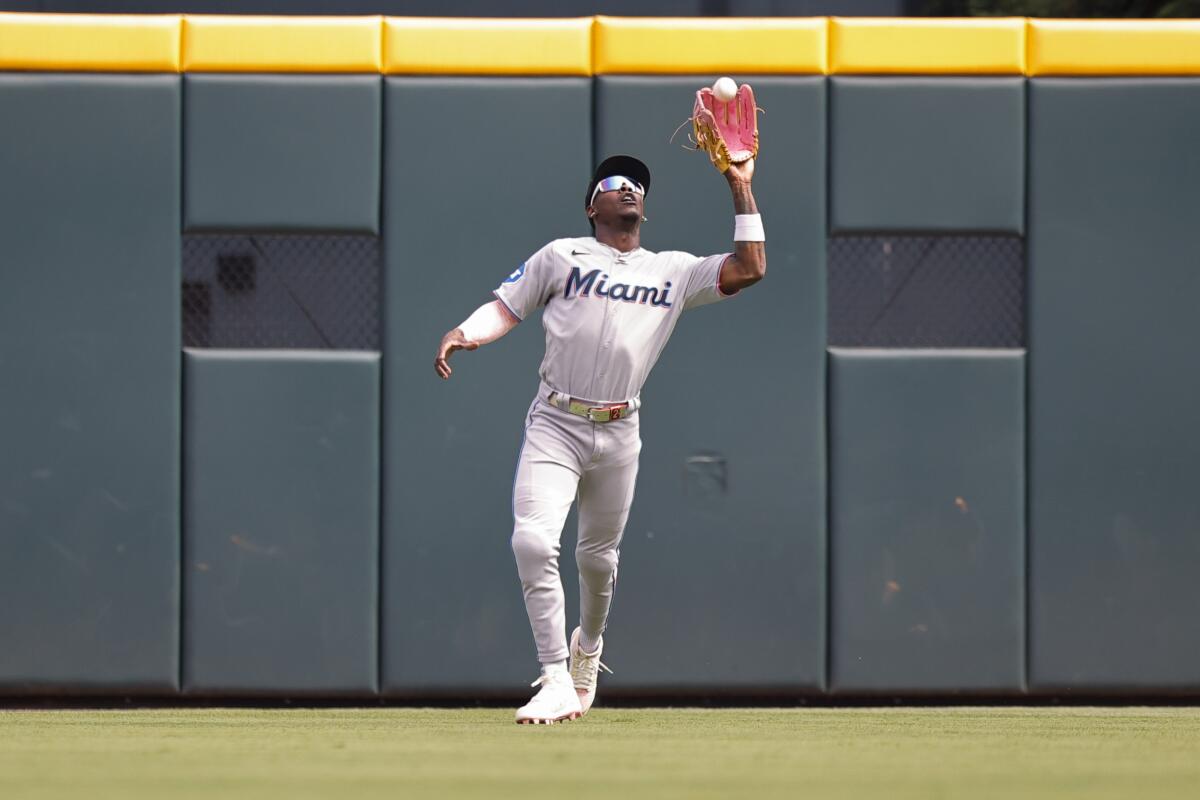 Marlins' Jazz Chisholm Jr. back on injured list, this time with oblique  strain - The San Diego Union-Tribune