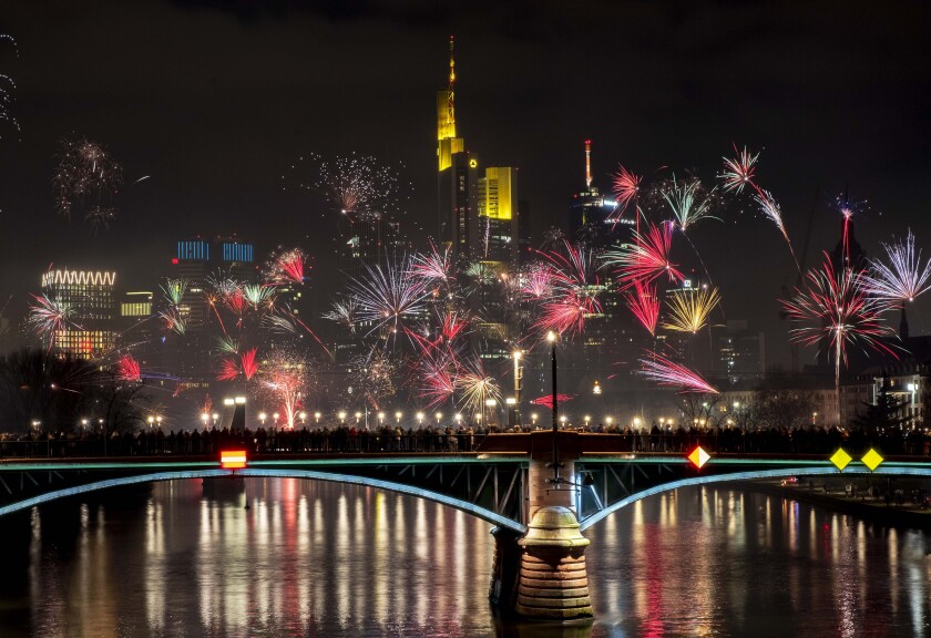 Drones, fireworks, countdowns: Cities around the world ring in 2020 ...