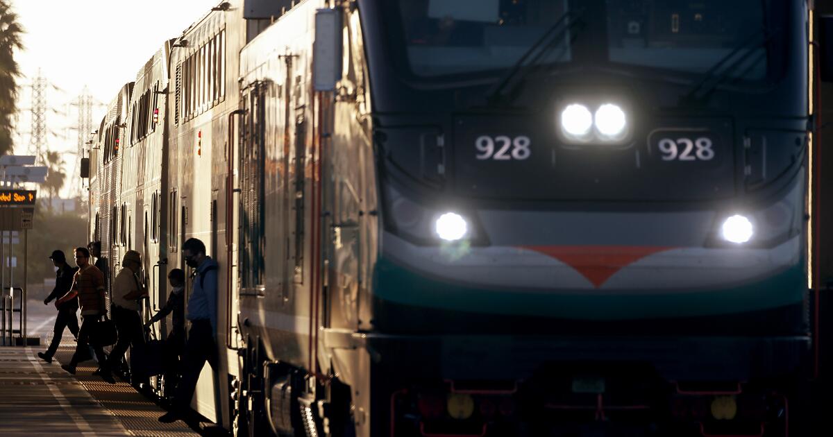 L.A. Metrolink to shut down after Christmas Day: What to know L.A. Metrolink to shut down after Christmas Day: What to know