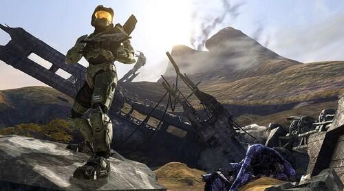 'Halo 3' tops 'Spider-Man 3' in one-day earnings Everyone expected Halo 3 to be big, but no one knew it would be $170 million-in-the-first-24-hours big. Early in the summer, entertainment analysts crowed about Spider-Man 3s record-breaking one-day haul of $59 million. But Microsofts mega-game release blew past that on Sept. 25 with no problem. Even taking into account the price difference (the game's average retail price was $49.99), "Halo's" spectacular success sent shockwaves throughout the entertainment world. Some movie executives even blamed depressed box office receipts that week on young males spending their money on the game instead of movie tickets.