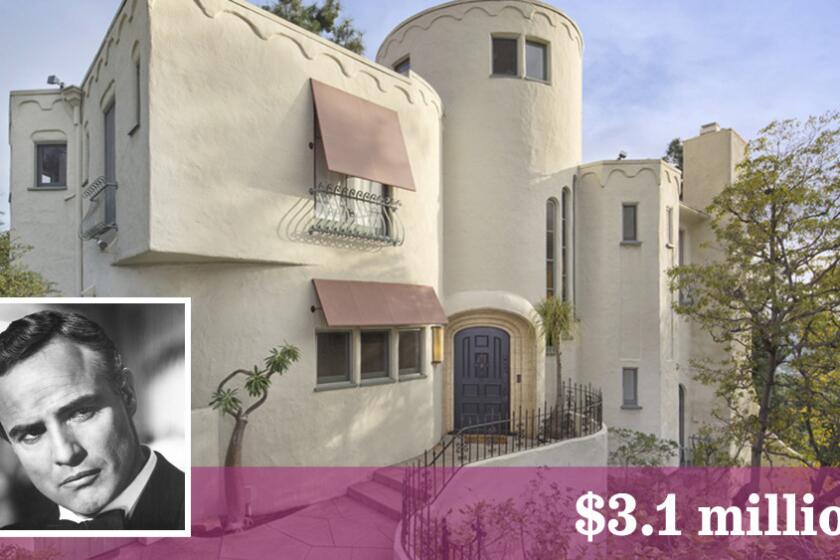 The former Marlon Brando haunt in Hollywood Hills West has sold for $3.1 million.