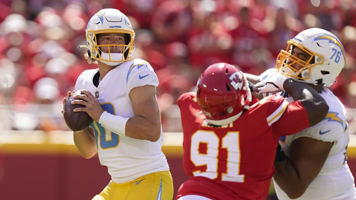 Chargers vs. Kansas City Chiefs score, live updates, analysis - Los Angeles  Times