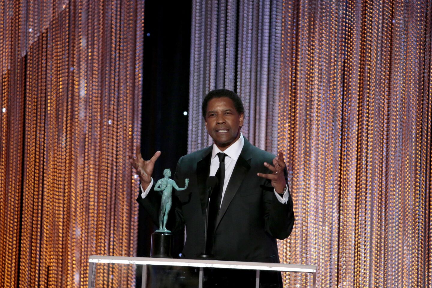 Denzel Washington wins for male actor in a leading role for "Fences."