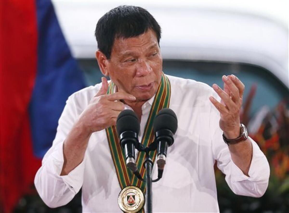 El Gobierno chino reiteró hoy su apoyo a la controvertida lucha contra las drogas que lleva a cabo el Ejecutivo filipino bajo las órdenes del presidente Rodrigo Duterte, de visita en Pekín, y aseguró que "equipos de ambos países ya mantienen contacto directo" al respecto.