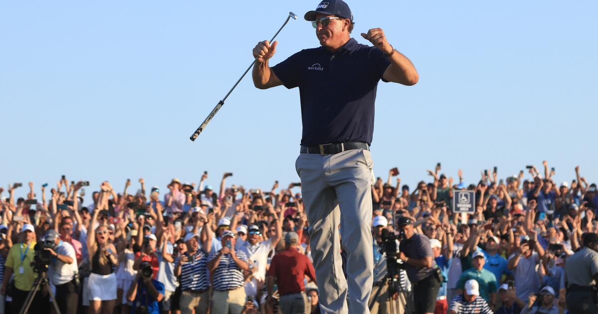 Phil Mickelson and the nine greatest old-guy runs in sports