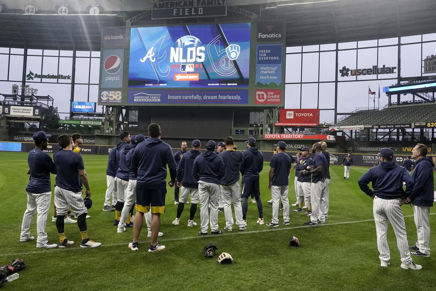 Braves vs Brewers NLDS schedule: Game times for MLB playoffs