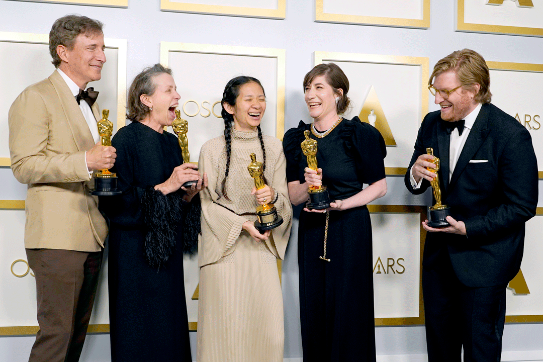 Full Coverage Of Oscars 2021 Nomadland Judas Shine Los Angeles Times Viola Awards 2022 Results