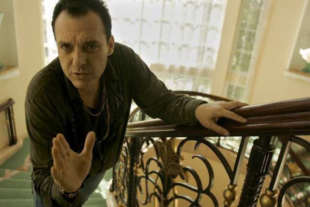 Tom Sizemore, shown in 2006 at the Beverly Hills Hotel, will perform in "A Family Thing," which begins its run Feb. 16 at L.A.'s Stage 52.