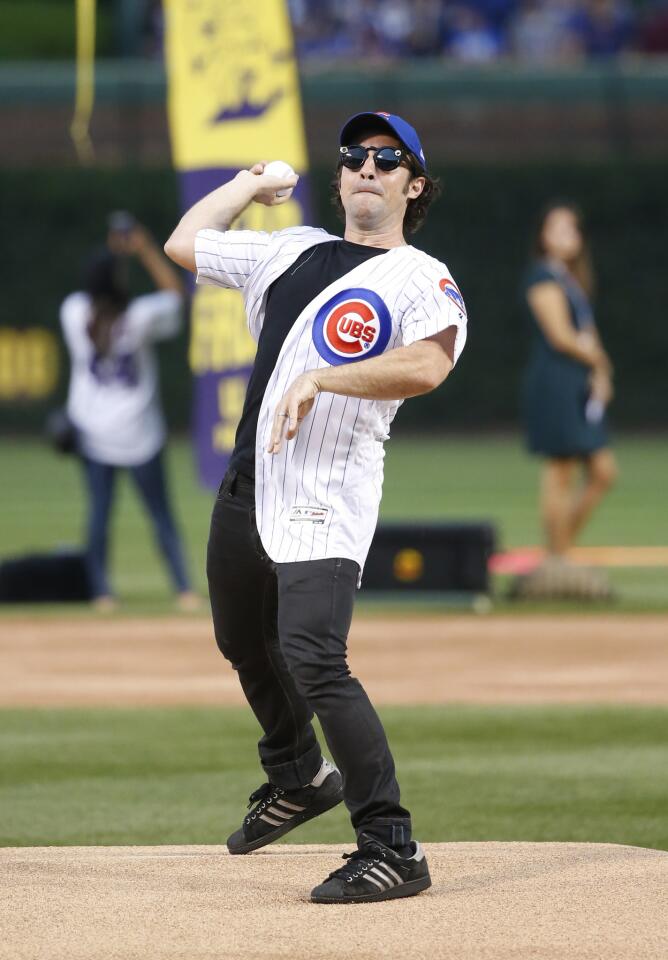 Celebrities at Cubs games - Los Angeles Times