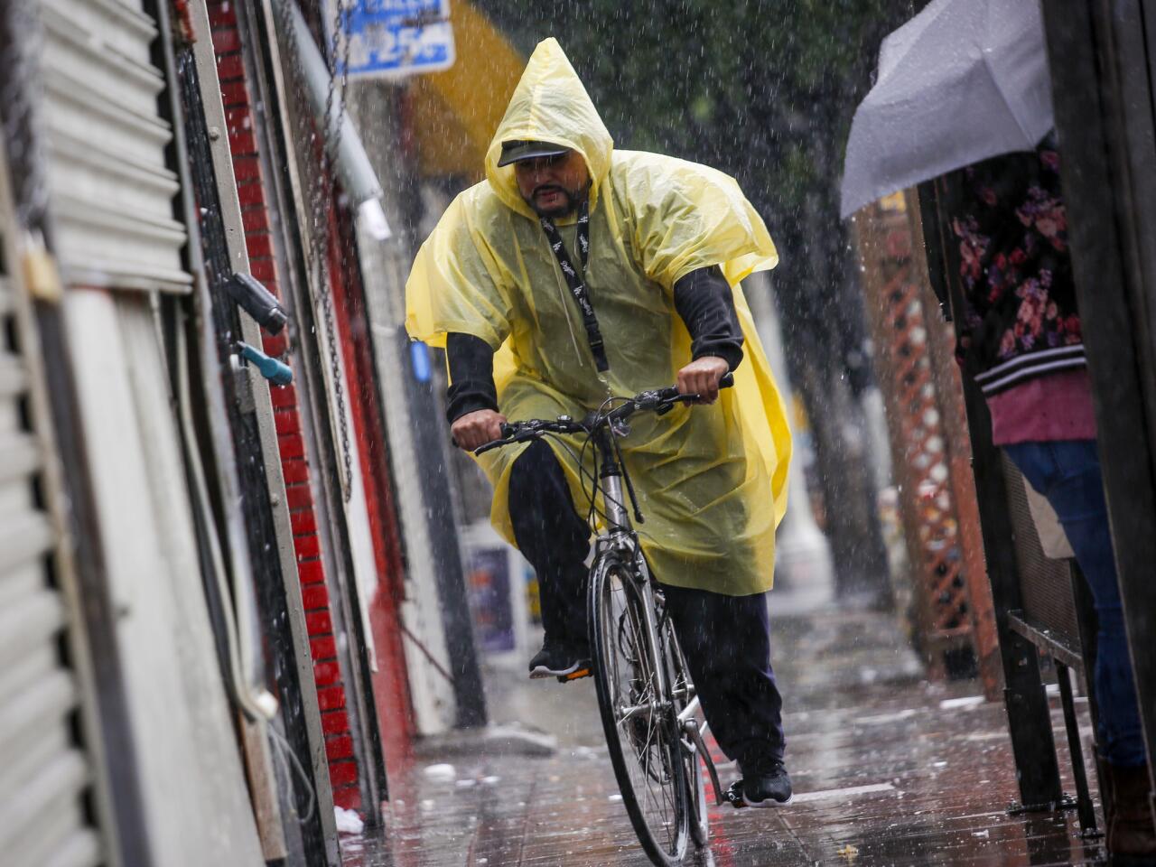 Atmospheric river flows through Southland