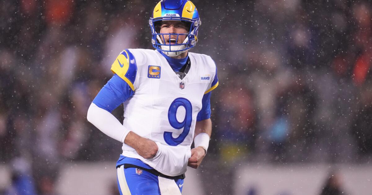 Rams teammates know Matthew Stafford would be the calm amid the noise in Seattle Rams teammates know Matthew Stafford would be the calm amid the noise in Seattle