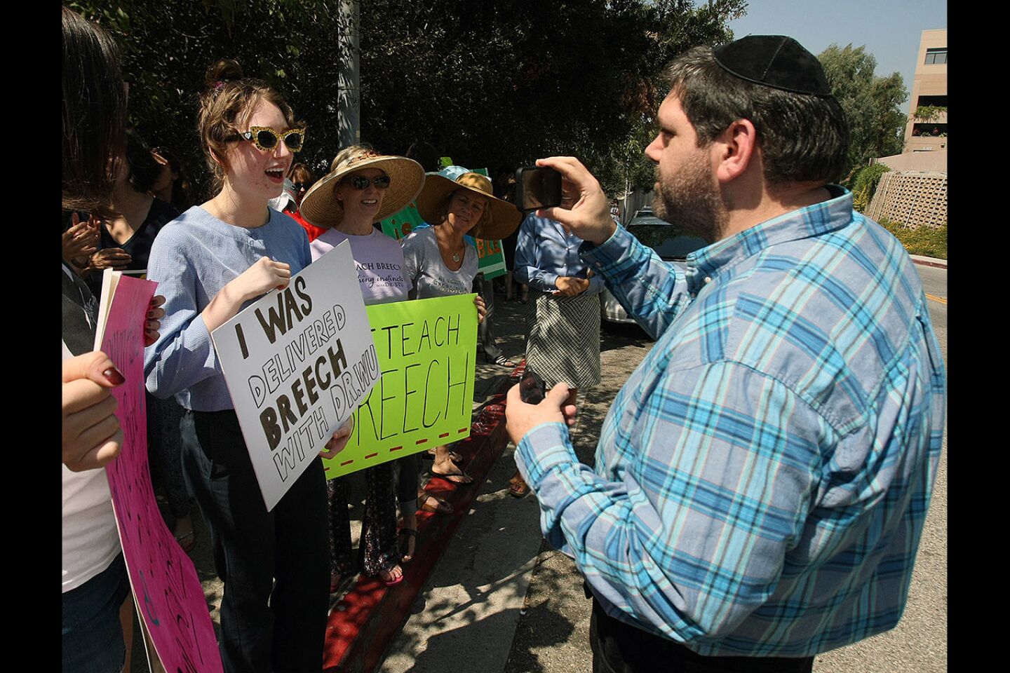 Photo Gallery: Glendale Adventist breech birth ban protest