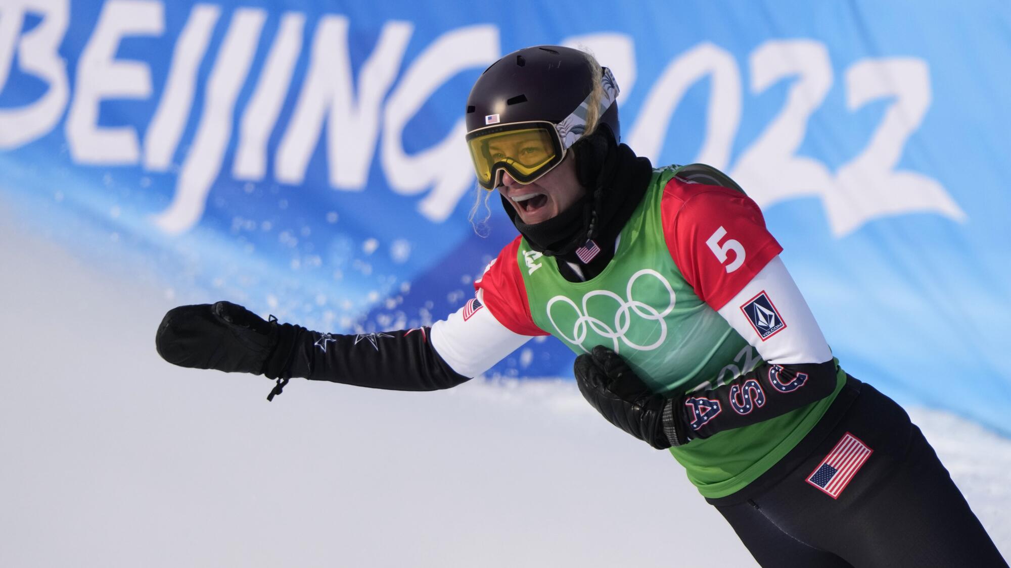 Lindsey Jacobellis wins snowboard gold at 2022 Olympics - Los