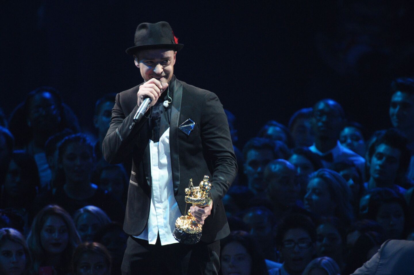 Justin Timberlake accepts the Video Vanguard Award.