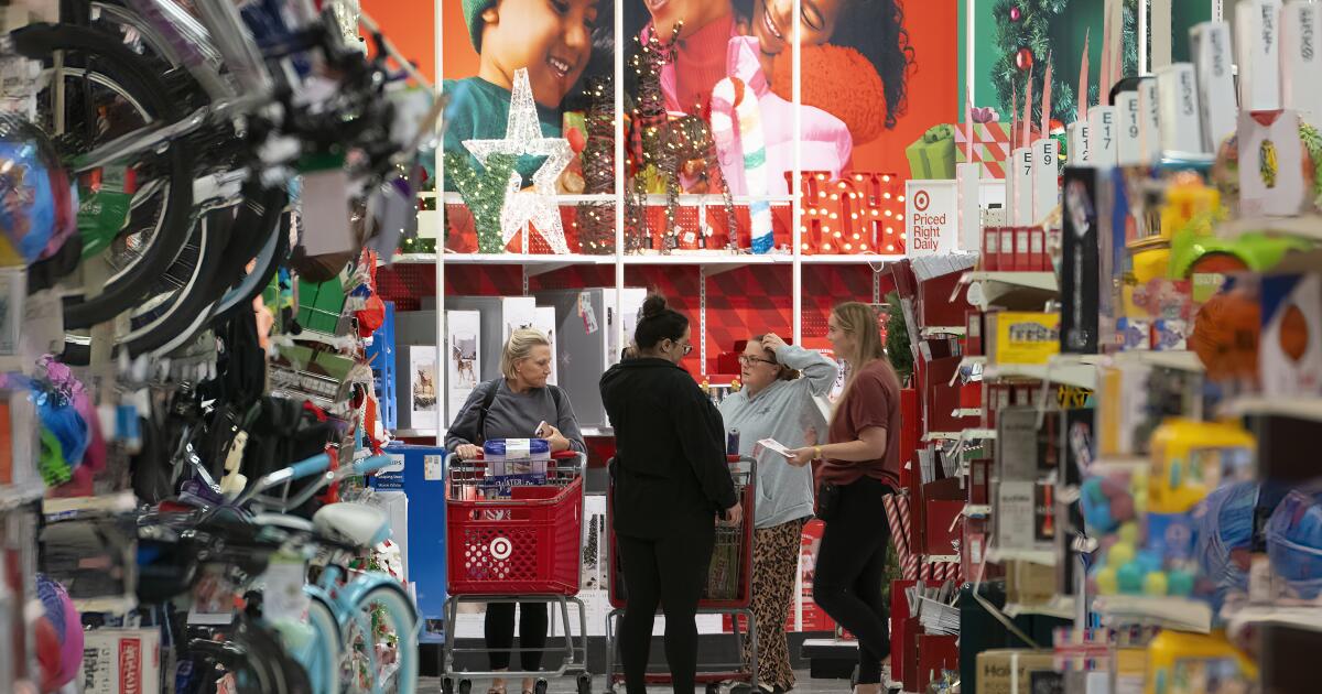 Kohl's is Shutting Down its Off-Price Clearance Experiment Off/Aisle