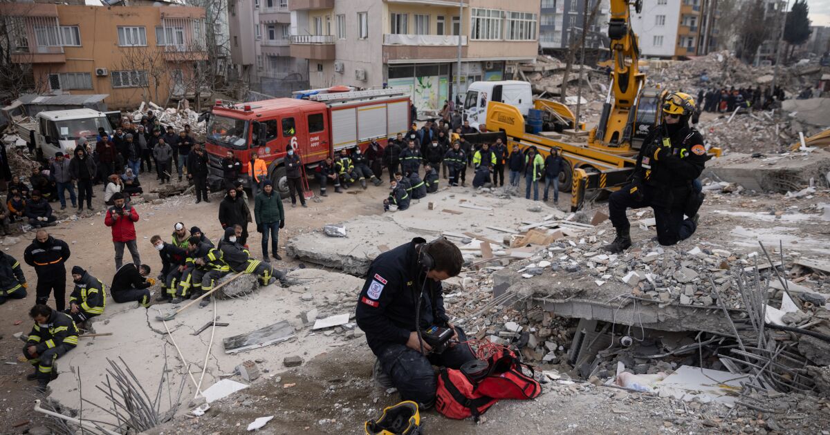 L.A. team rescues teen buried in rubble of Turkey earthquakes