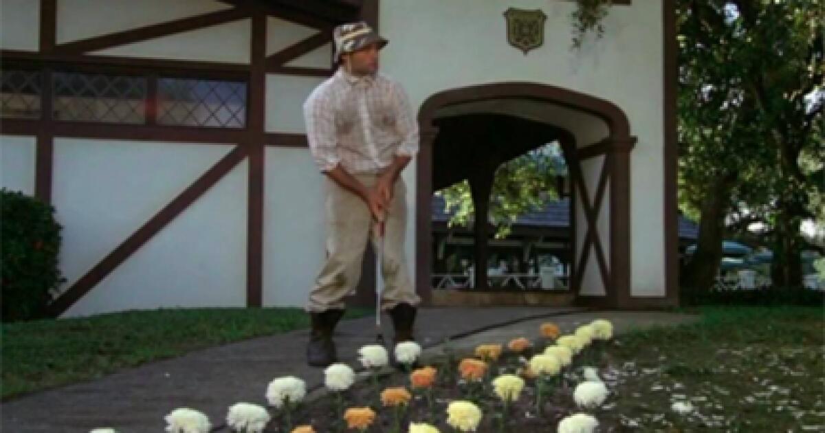 It's about the bull (and some golf) at Caddyshack tournament